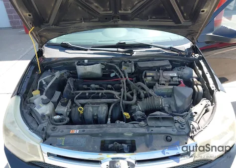 2008 Ford Focus Se/Ses z USA, uszkodzony, nr VIN 1FAHP33N58W219834